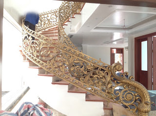 Spesialis Railing Tangga Tempa, Spesialis Balkon Tempa, Railing Tangga Besi Tempa, Tangga Tempa Mewah, Harga Railing Tangga Tempa per meter, Balkon Besi Tempa, Balkon Tempa Klasik, Balkon Tempa Mewah, Harga Balkon Besi Tempa per meter.