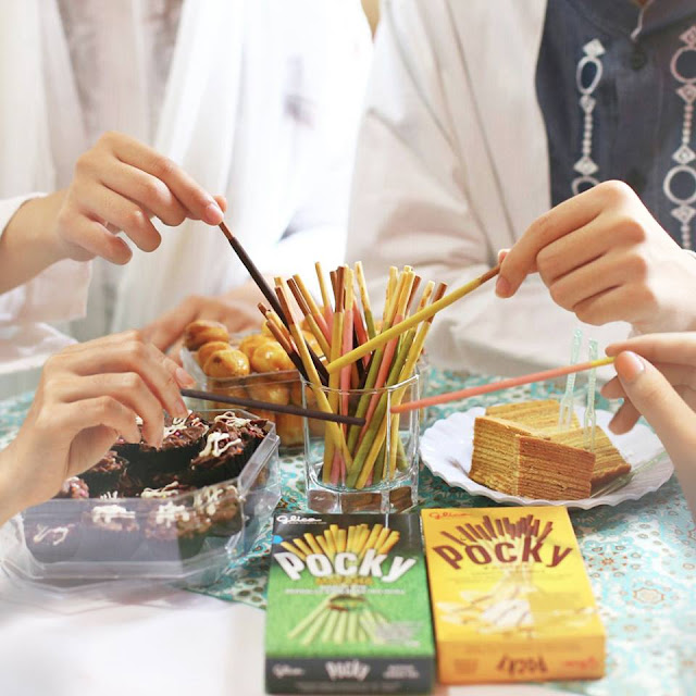 pocky share happiness