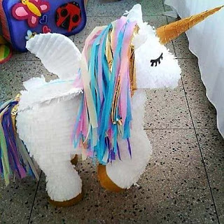 Piñatas de Unicornios