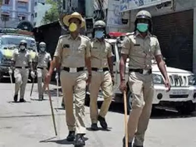 nurse-and-2-others-arrested-for-black-marketing-of-remdesivir-delhi-police