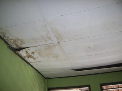 sekolah rusak