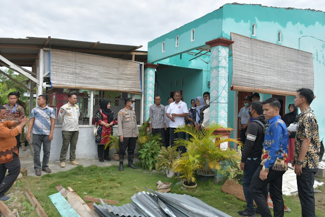 Pemkab Sergai Beri Bantuan kepada Korban Angin Puting Beliung di Pegajahan