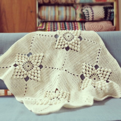 Popcorn Smitten Blanket - Free Pattern 