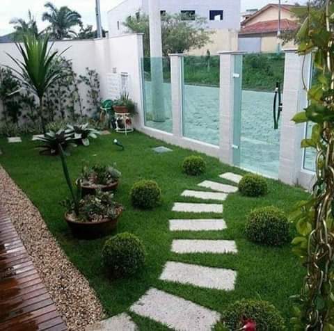 Contoh Desain Taman Belakang Rumah Teras Minimalis