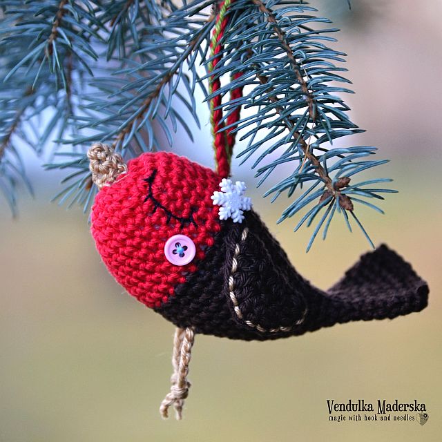 crochet bird