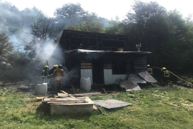 Incendio en una vivienda en Ushuaia, un perro muerto