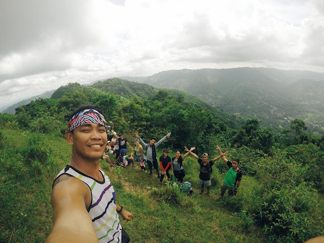 Group pic at the top of Bocaue Peak! Pic by Hanventures.net