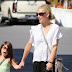 Sarah Michelle Gellar y su hija Charlotte a su salida de sus clases de ballet