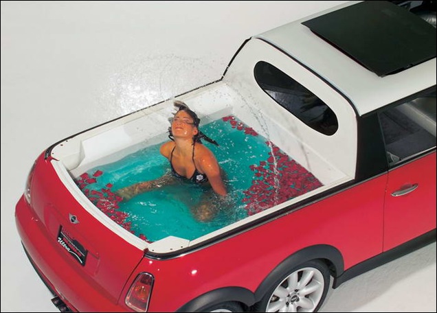 mini-xxl-stretch-limousine-3