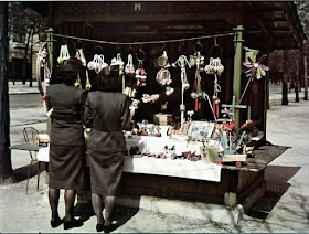 Fotografías a color de París durante la ocupación nazi