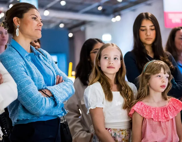 Crown Princess Victoria wore a Zamia open-front tweed jacket by IRO PARIS. Kompis Sverige association. Brickwrecks exhibition