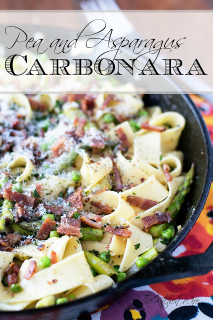 The finished pan of pea and asparagus carbonara with the title above it.