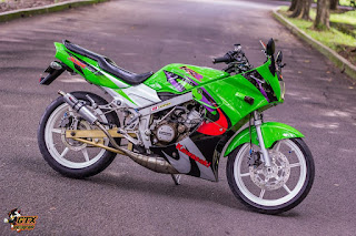 Gambar Modifikasi Kawasaki Ninja KRR SSR E6 Warna Hijau 