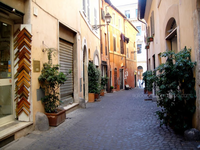 via della Reginella in the Jewish Quarter of Rome