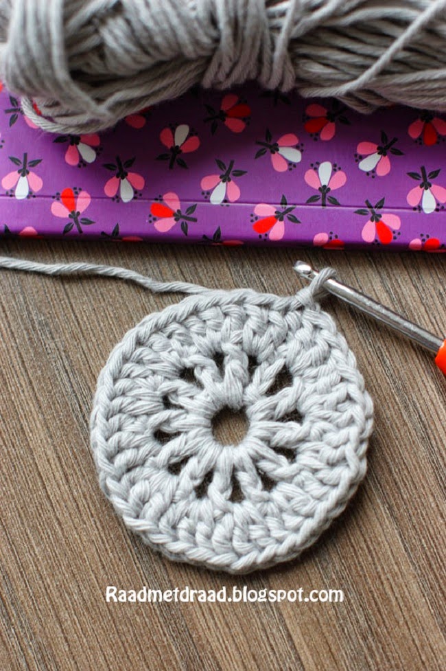 Granny Squares Aan Elkaar Haken Met Stokjes - Granny Squares met elkaar verbinden wikiHow