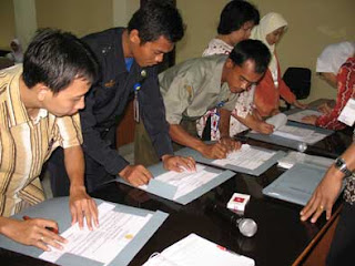 info lowongan kerja terbaru 2013 2012/06/kuota-cpns-2012-ternyata-masih.html