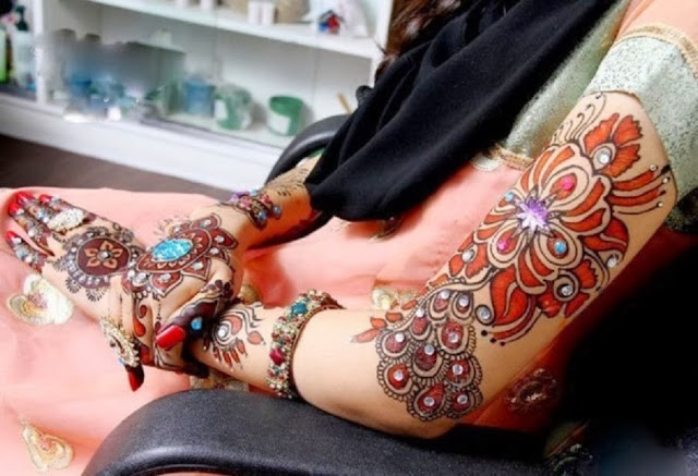 Colorful Bridal Mehndi Designs 2013 2014 For Girls