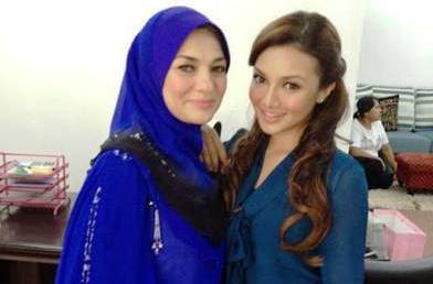 IBU NEELOFA BAGI LAMPU HIJAU!!! ~ SEMUT HITAM