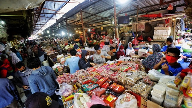 Peranan Pasar Dalam Perekonomian Indonesia bagi Produsen adalah