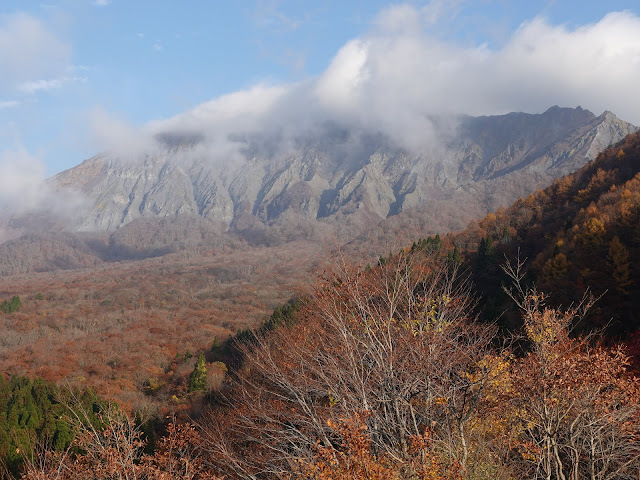 鳥取県道45号倉吉江府溝口線（大山環状道路）鍵掛峠(大山展望台)