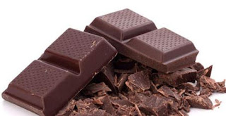 احد احدث طرق خفض ضغط الدم.عن طريق تناول الشوكولاتة الغنية بالفلافينول