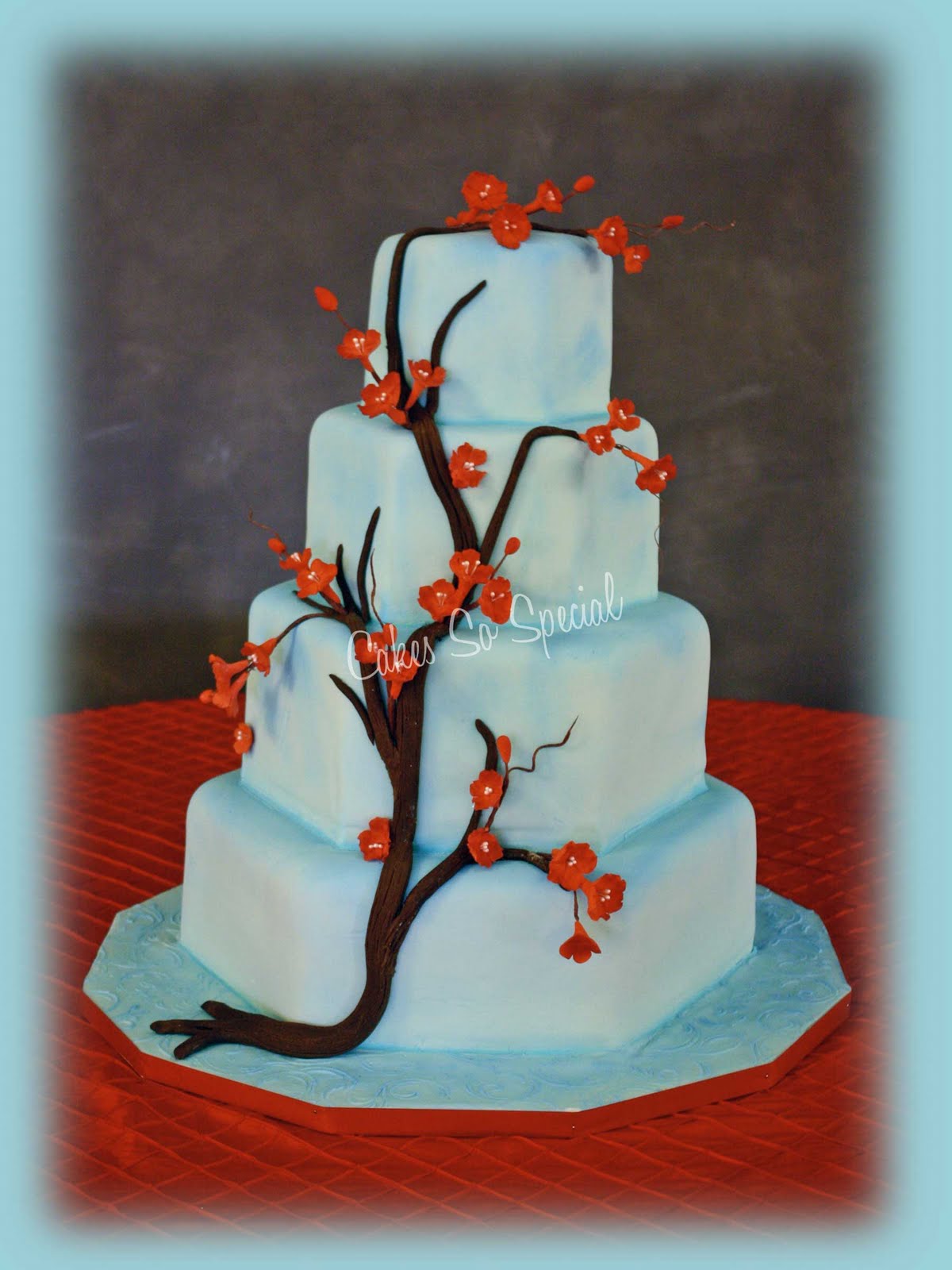 Light blue round wedding cake