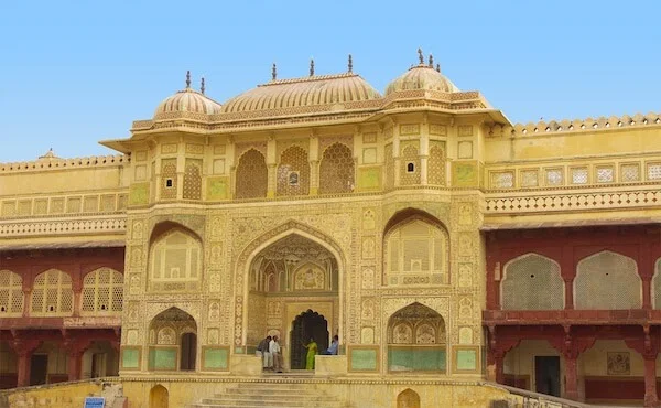 Amber Fort - Jaipur Essay for School Students.