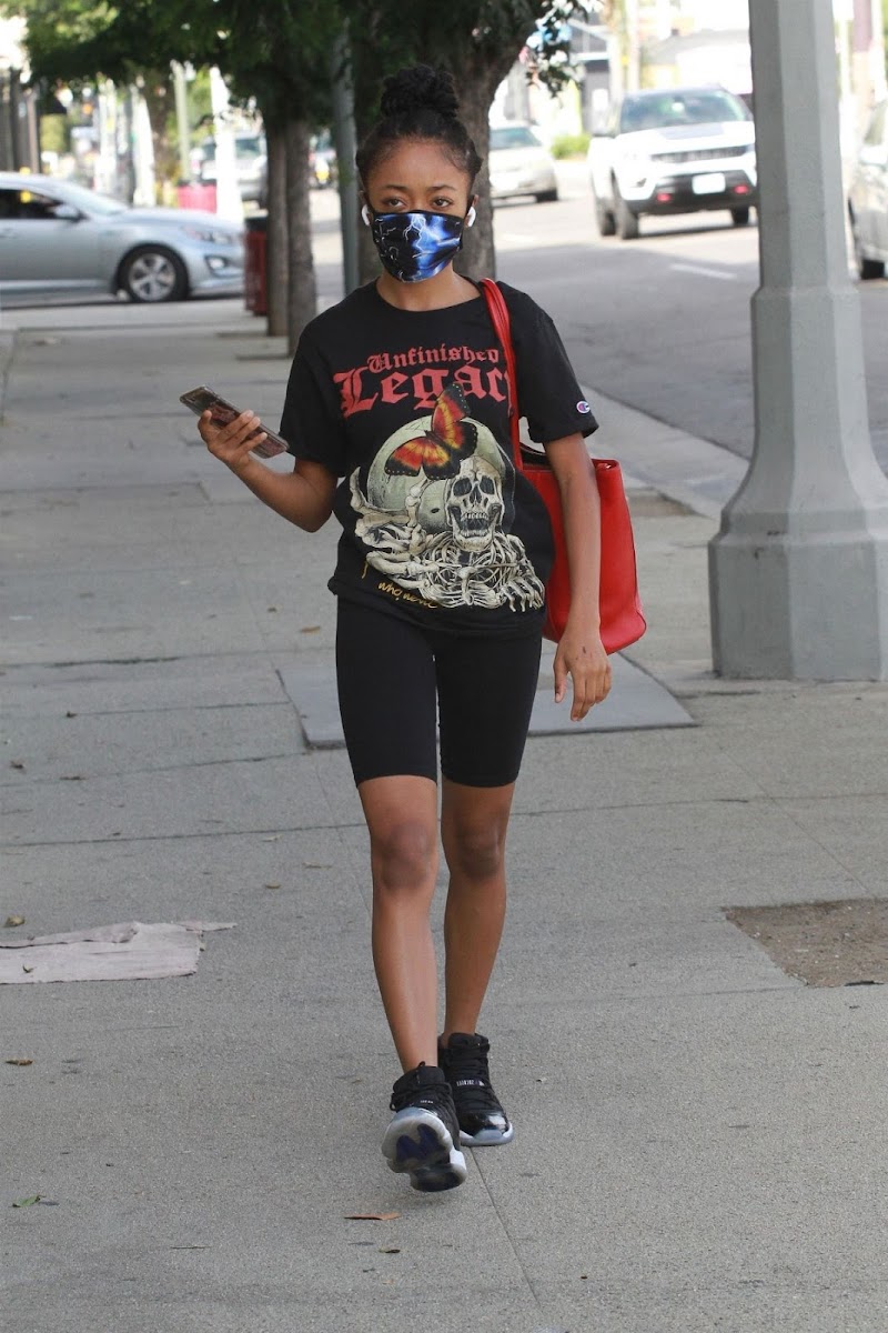 Skai Jackson Heading to DWTS Studio in Los Angeles 5 Nov- 2020