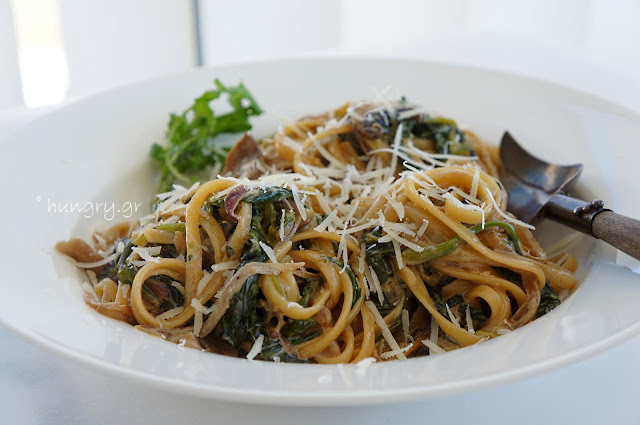 Creamy Mushroom & Spinach Pasta with Caramelized Onions
