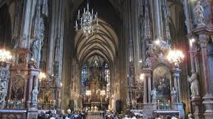 Stephansdom (St. Stephen's Cathedral).