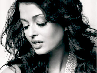 Aishwarya Rai Cute Stills