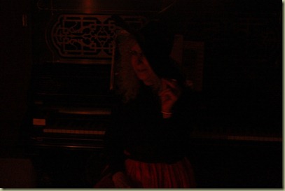 Girls halloween party 021
