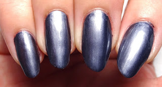 Grey Nails