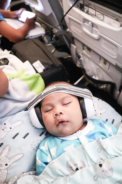 bayi di pesawat