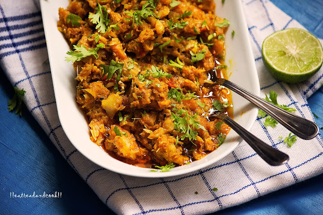 how to make Posto diye Macher Jhuri / Bengali Crumbled Fish Curry with Poppy Seeds Paste