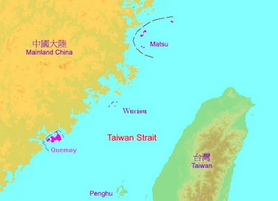 US warships transit Taiwan Strait