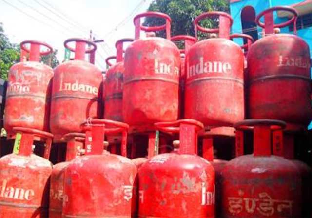 Stay ready for one crore free LPG connections, Ujjwala Yojna 2021