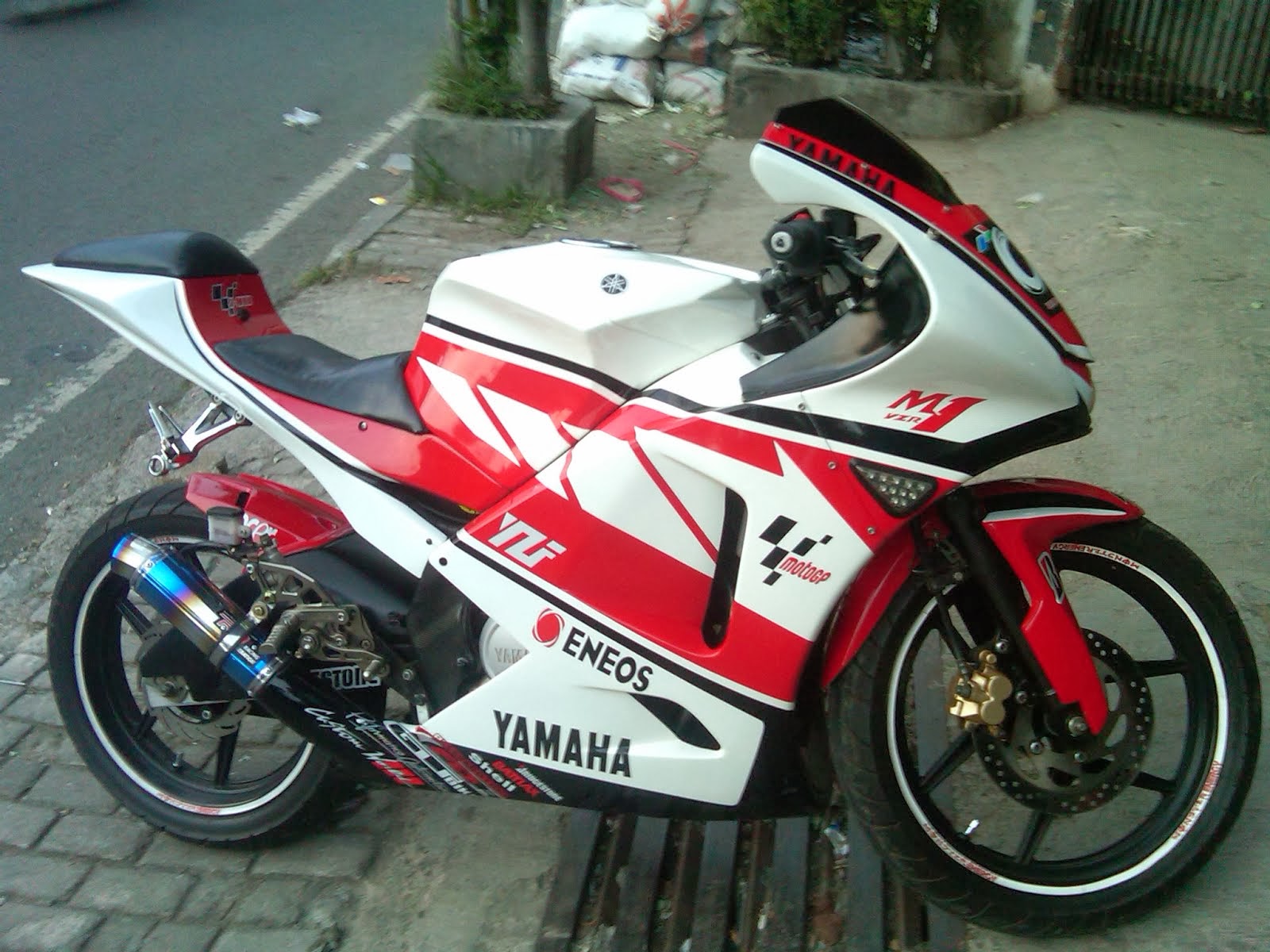 Modifikasi Vixion 2013 Street Fighter Terkeren Sound Modif