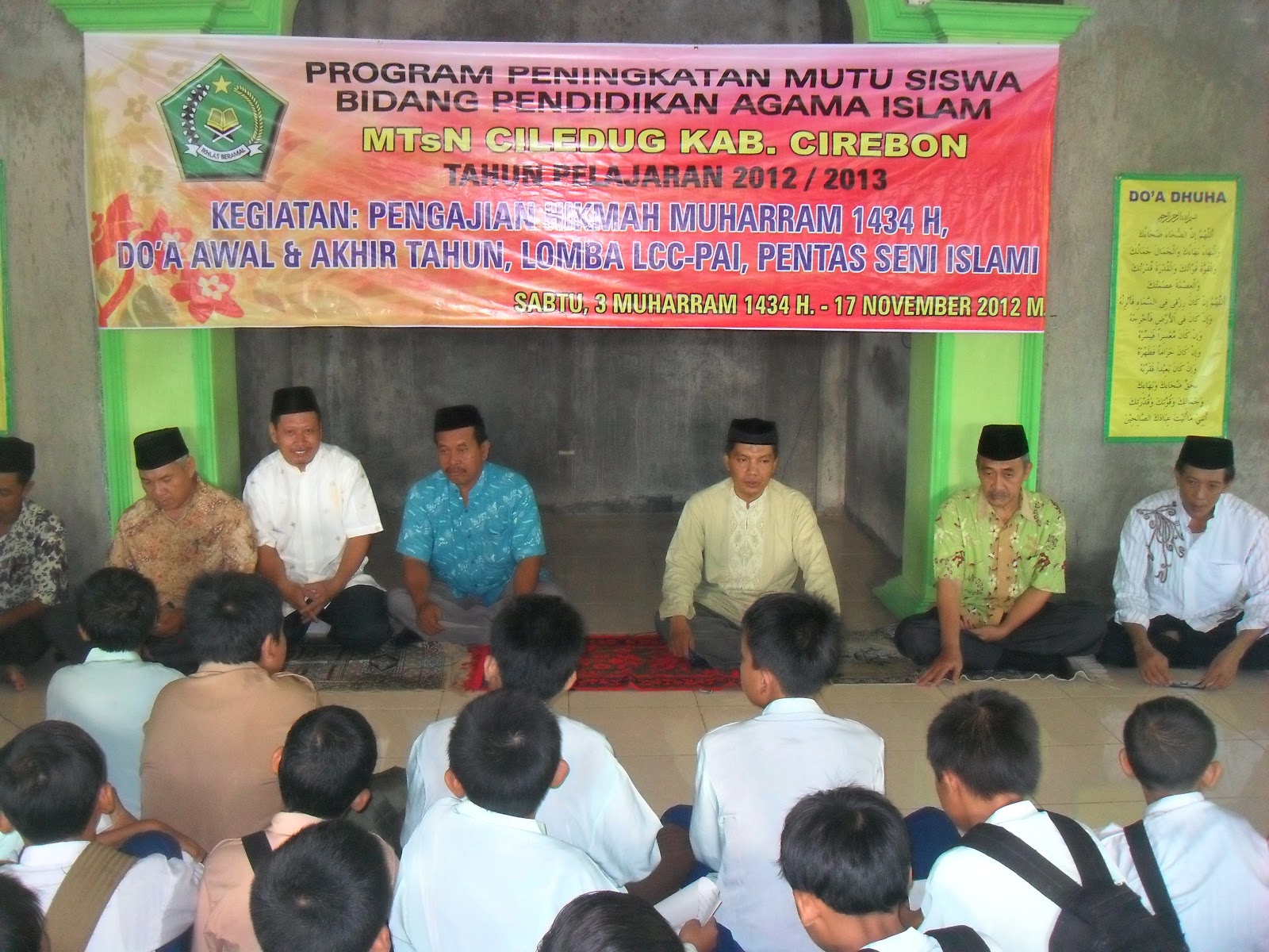 Kegiatan Memperingati Tahun Baru Islam 1434 H Di MTsN Ciledug Kab