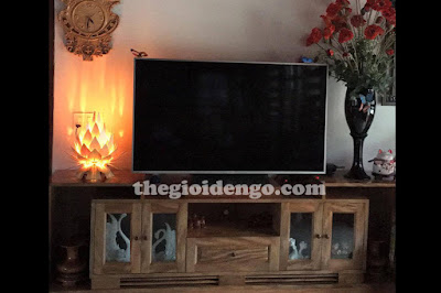 Thế Giới Đèn Gỗ - Đèn gỗ trang trí hoa quỳnh để bàn rất thích hợp để phòng khách