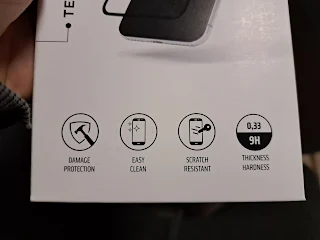 screen protector features