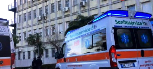 Apricena, altra ambulanza in fiamme. Il sindaco, Potenza, sbotta « Ora BASTA!...è  l’ennesima ambulanza incendiata con metodi mafiosi…»