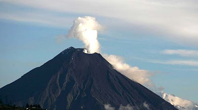 Gunung Raung