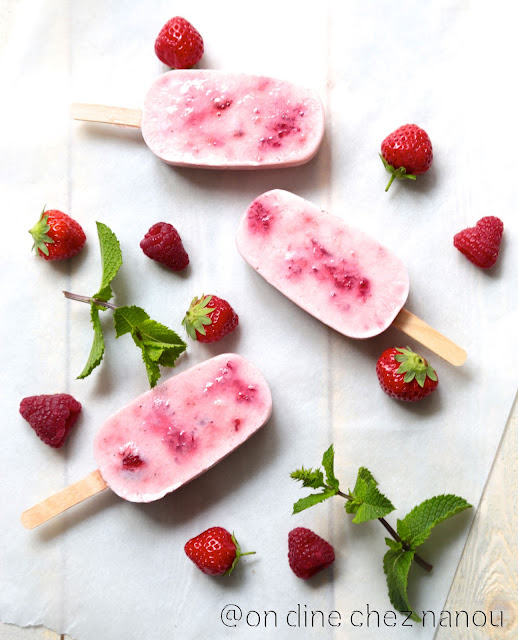 glace facile sans sorbetière  , légère , fraises, framboises et lait de coco , healthy