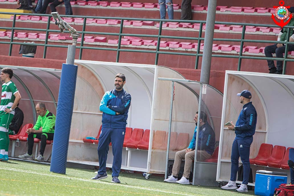 Víctor Borrego - CD Rincón -: "El equipo a nivel de jugadores tiene mucho potencial"