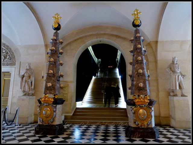 Le Roi est mort the king is dead exhibition Versailles