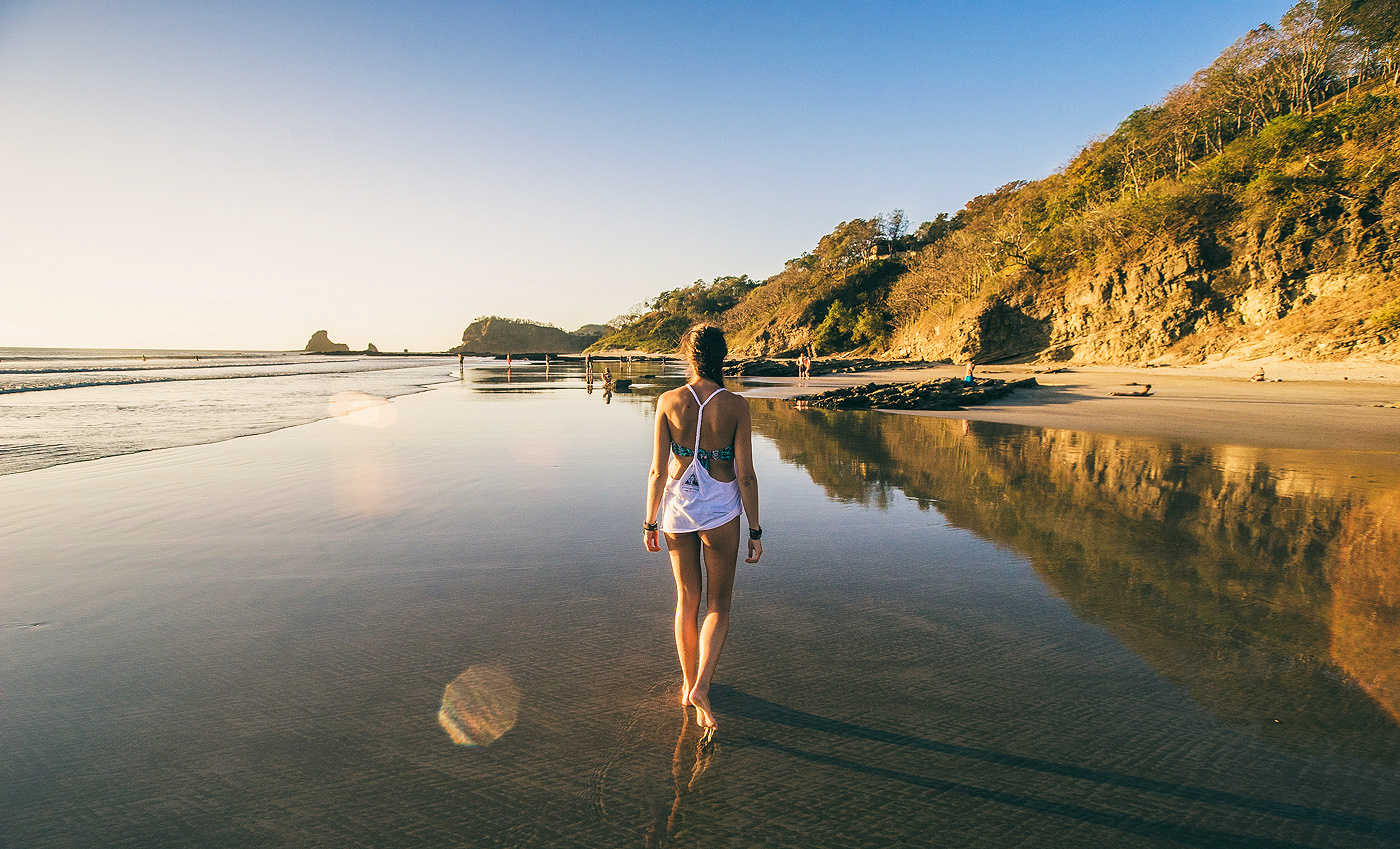 surfing nicaragua