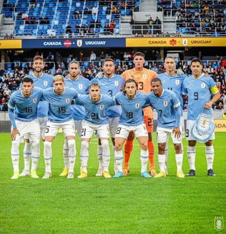 Uruguayo Rochet dice que balones rápidos del Mundial ponen a prueba a los  arqueros