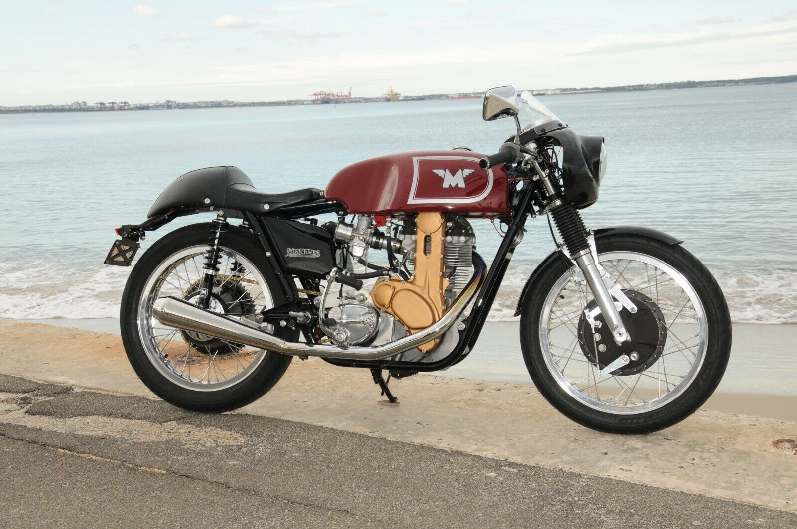 Matchless G50 A Triumph of Engineering and Racing Heritage 4