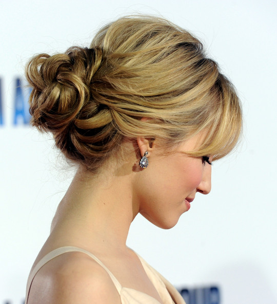 Dianna Agron Hair